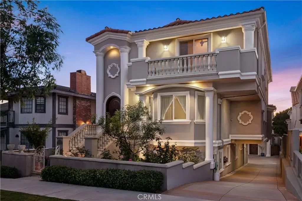 217 S Irena Avenue A, Redondo Beach