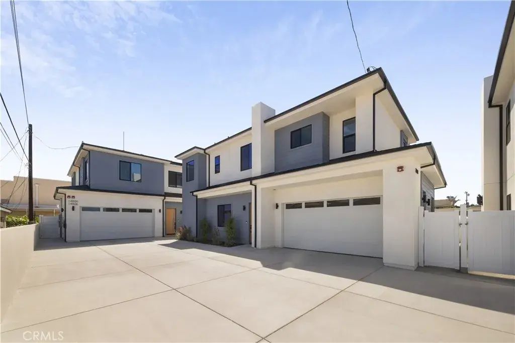 14806 Eastwood Avenue, Lawndale