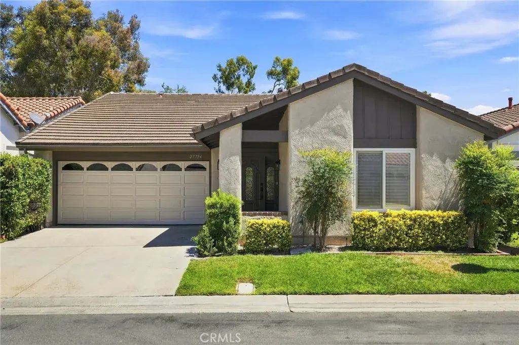 27754 Via Rodrigo, Mission Viejo