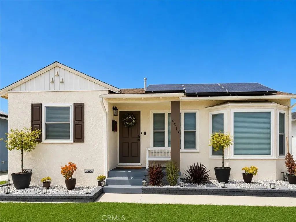 4319 Carfax Ave, Lakewood