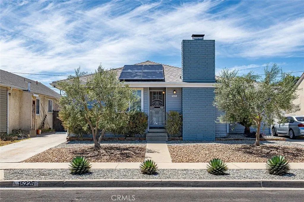 15225 Parron, Gardena