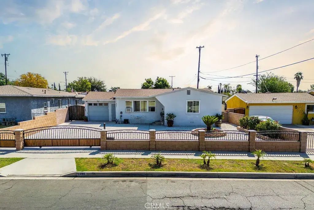 9497 Catawba Ave, Fontana