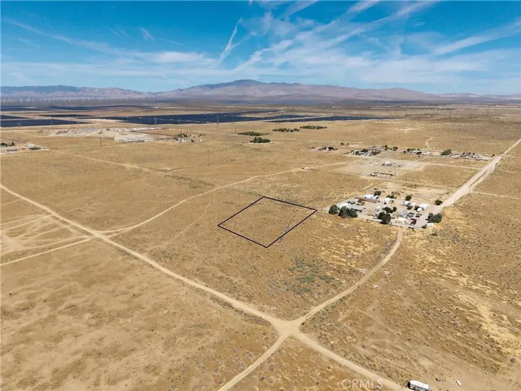 1 Astoria, Rosamond