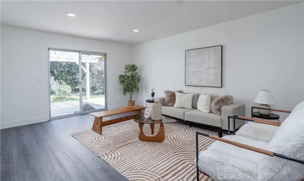 3062 Johnson Avenue, Costa Mesa