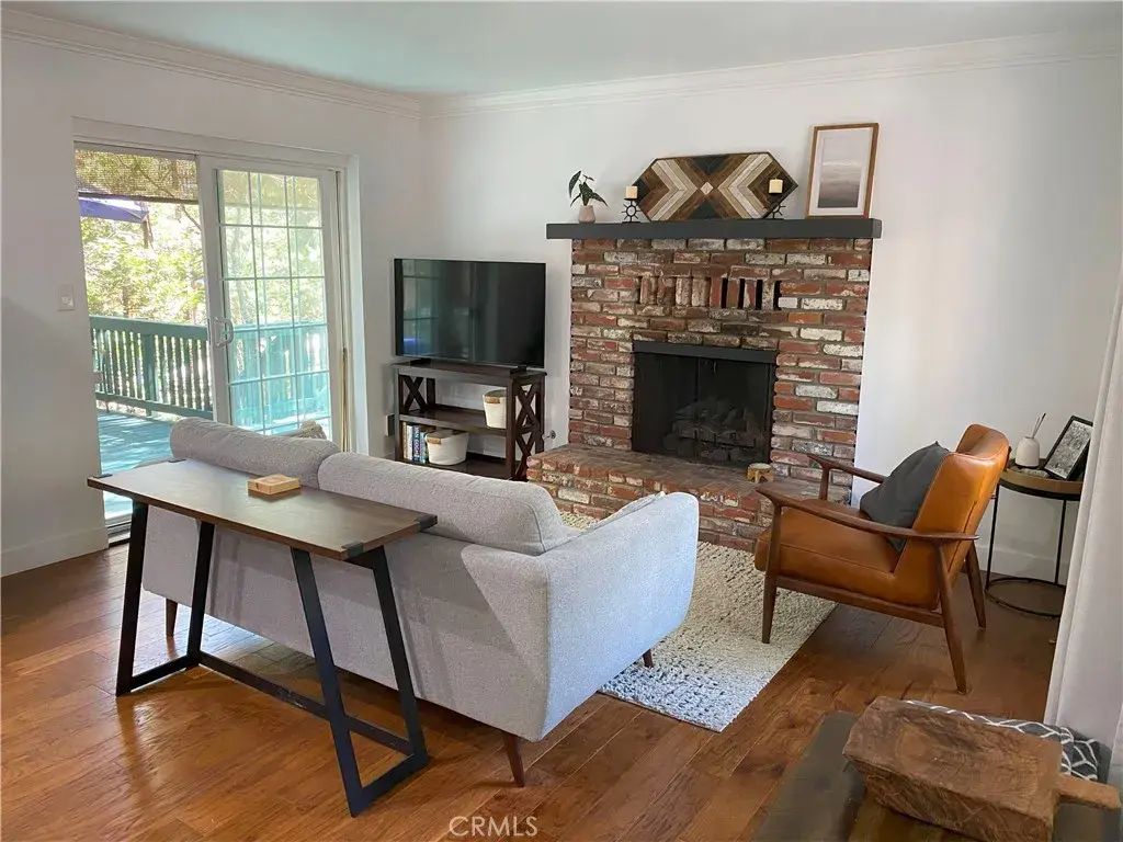 939 Canyon Spur, Lake Arrowhead
