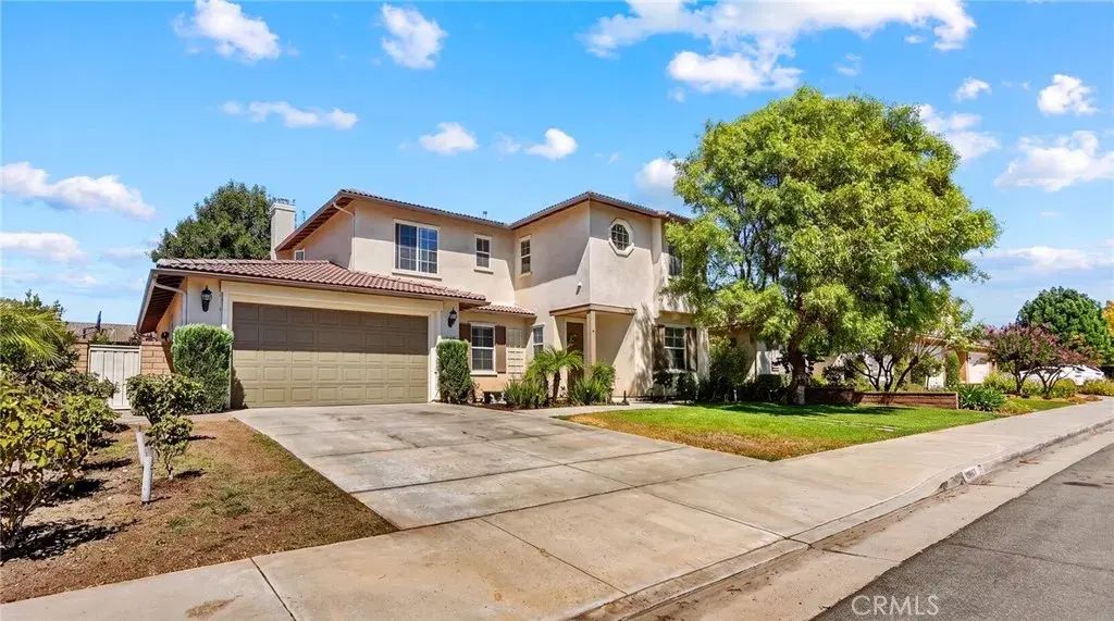35211 Lilac Lane, Winchester