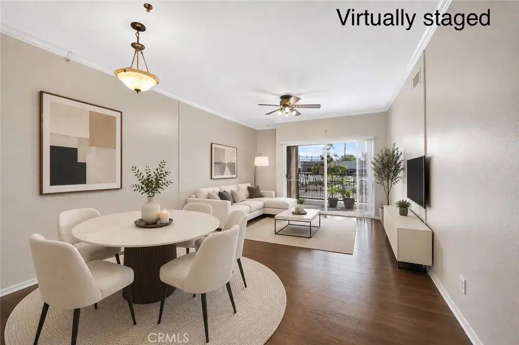 11124 Burbank Boulevard 108, North Hollywood
