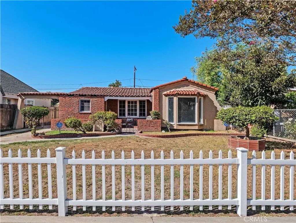2801 Cudahy, Huntington Park