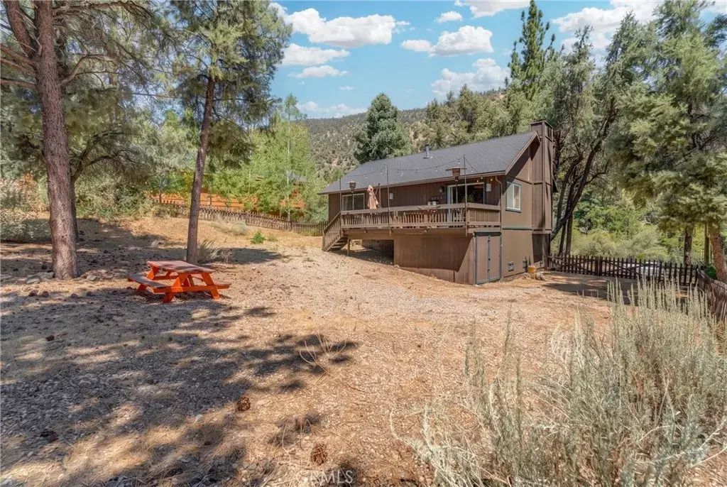 15324 Mil Potrero Highway, Pine Mountain Club