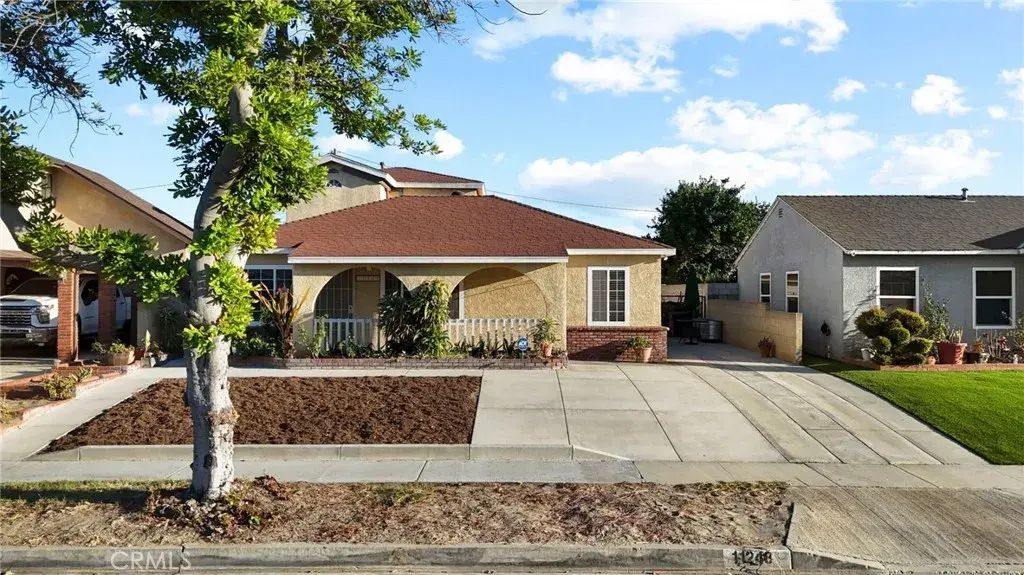 11248 Foster, Norwalk