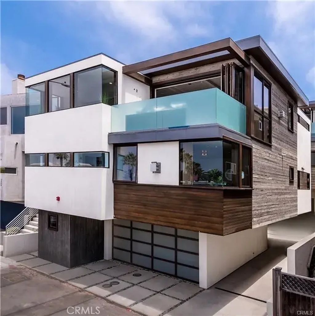 1120 Palm Drive, Hermosa Beach
