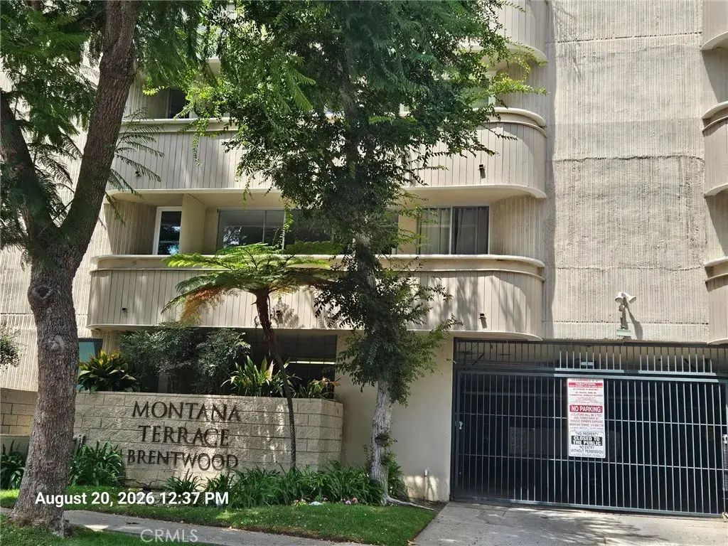 11645 Montana Avenue 110, Los Angeles