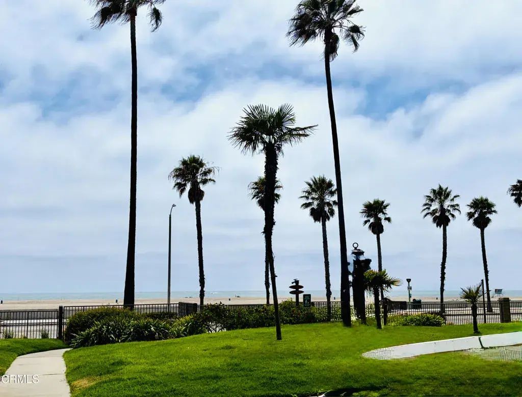 257 E Surfside Drive, Port Hueneme