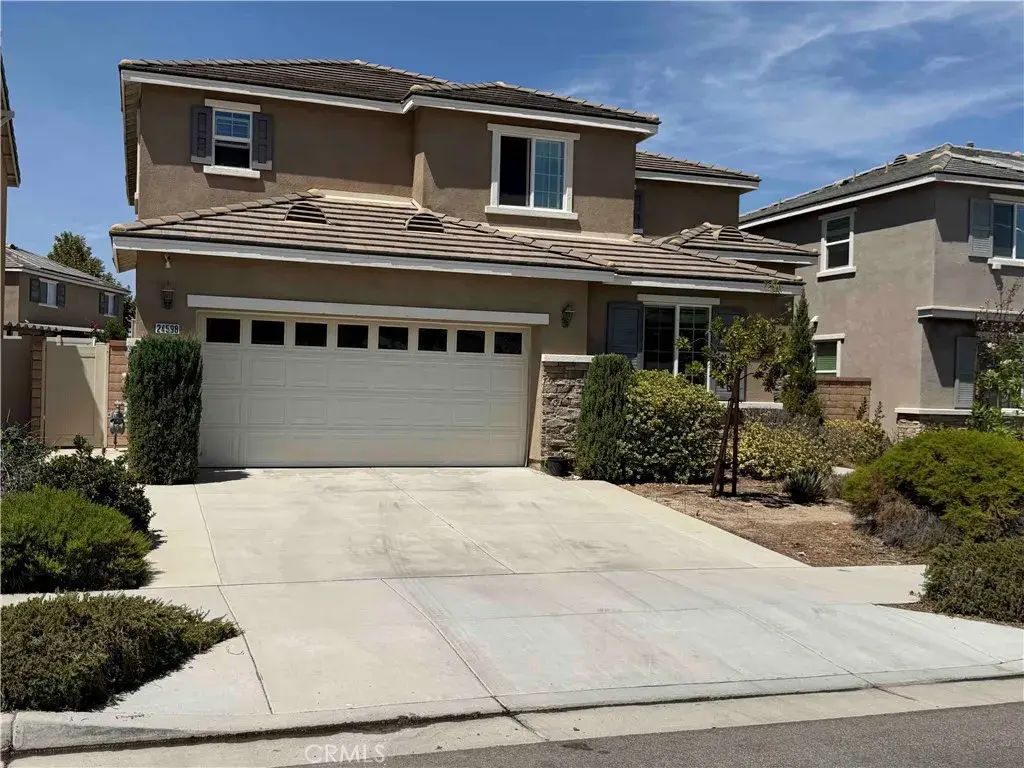 24598 Comanche Creek, Menifee