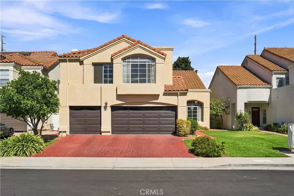 7436 Bobbyboyar Avenue, West Hills