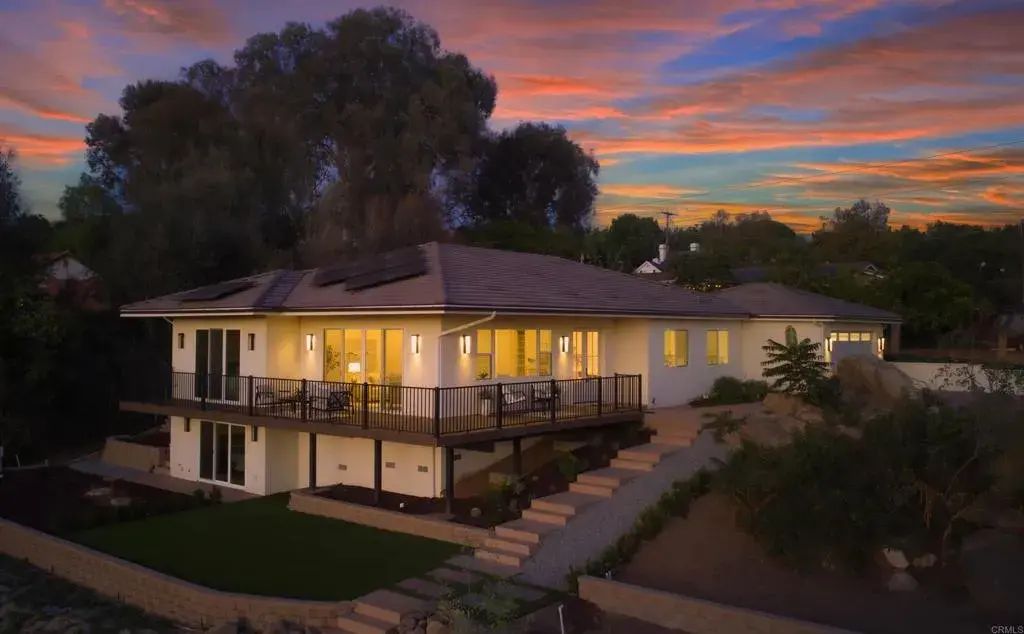 1830 Idaho Avenue, Escondido