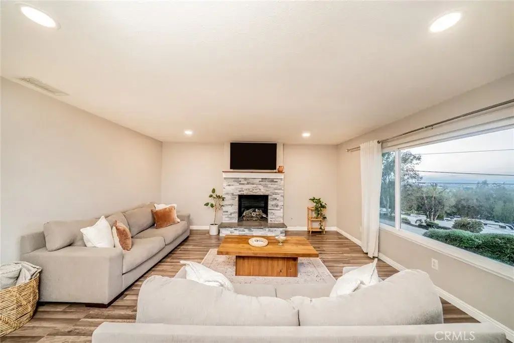 4659 Crestview, Norco
