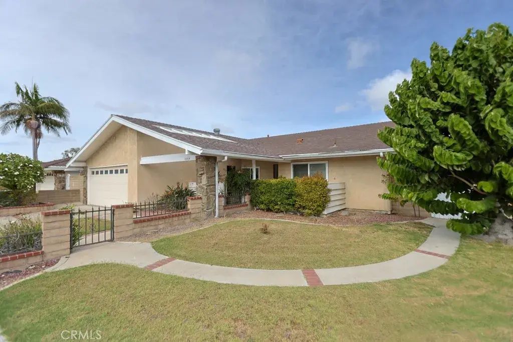 16404 Ponderosa St., Fountain Valley