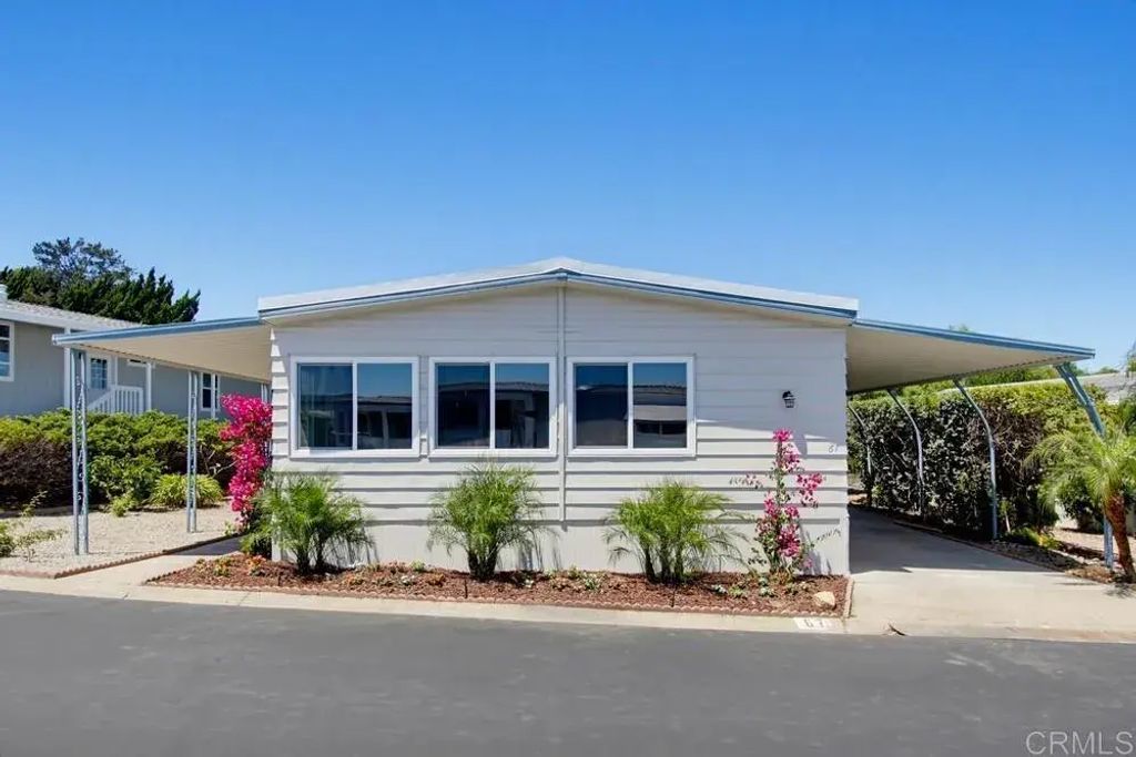 3535 Linda Vista 67, San Marcos