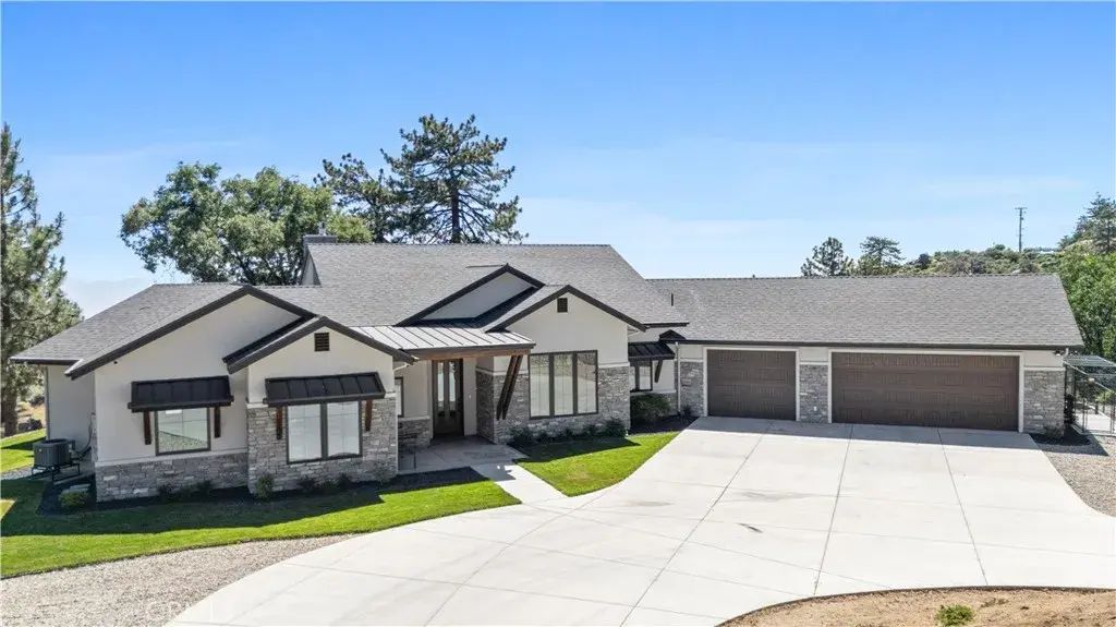 27300 Stirrup Way, Tehachapi