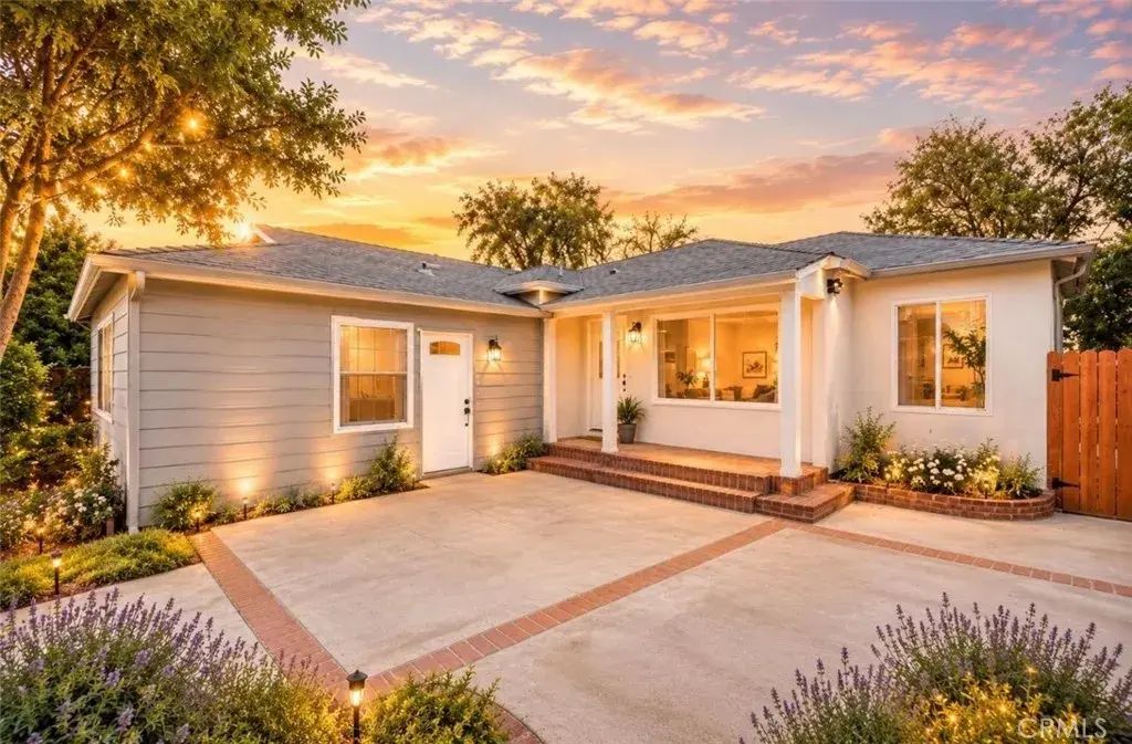 6714 Jellico, Lake Balboa