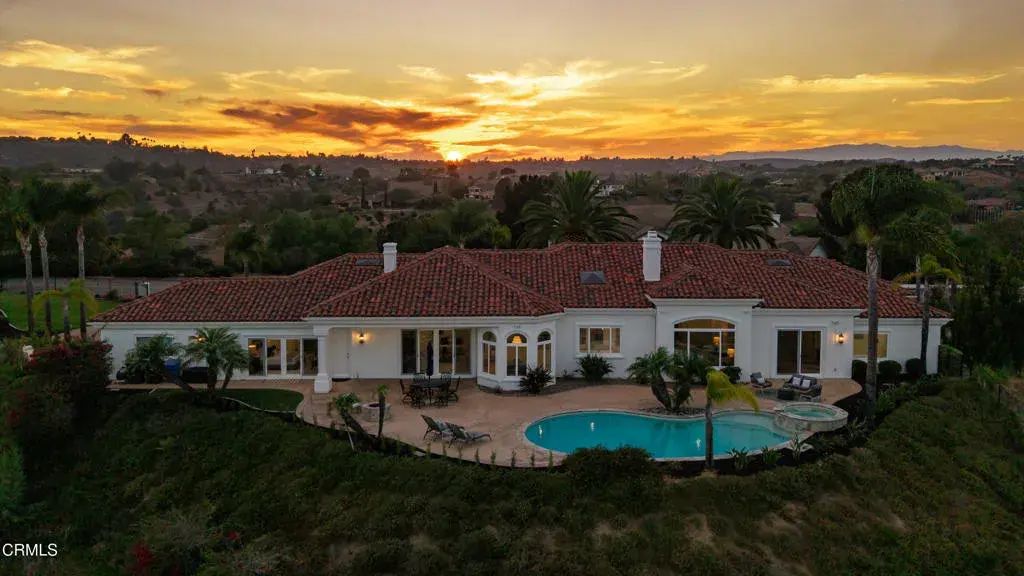 4284 Fallsbrae Road, Fallbrook
