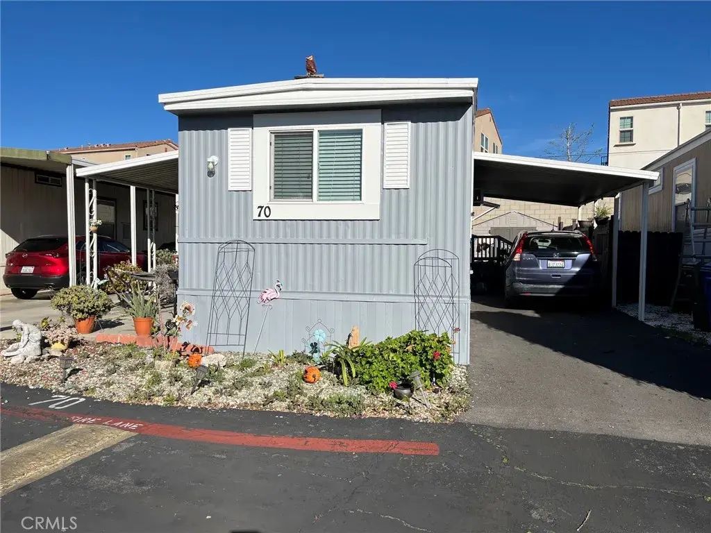 201 E Arrow 70, Glendora