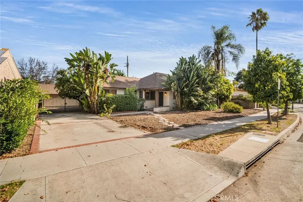 812 South, Glendale