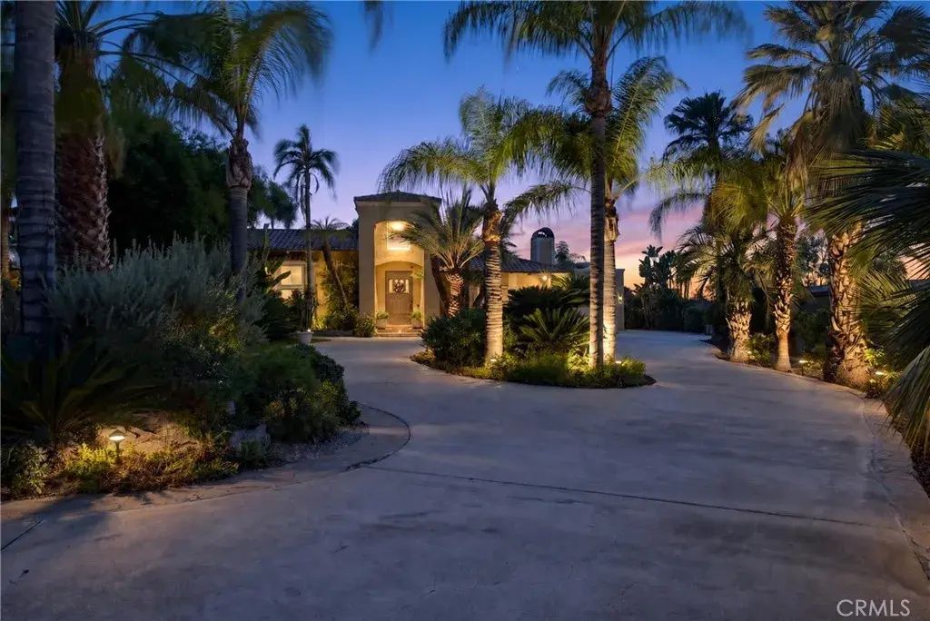 11530 Terracina Boulevard, Redlands