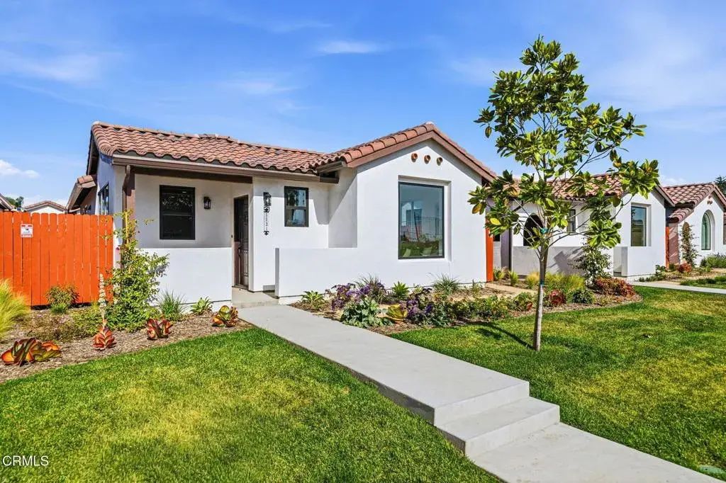 1131 W 2nd Street, Oxnard