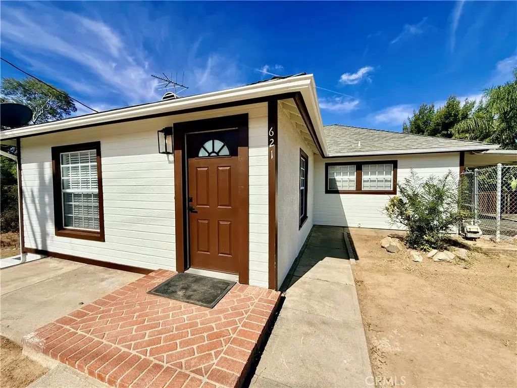 621 Prospect, Riverside