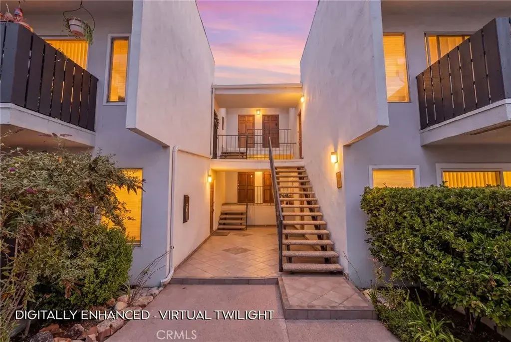 18645 Hatteras St 234, Tarzana