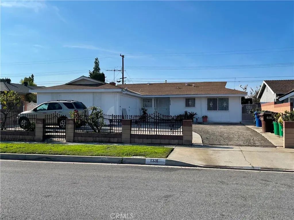 1331 Cloverglen, La Puente