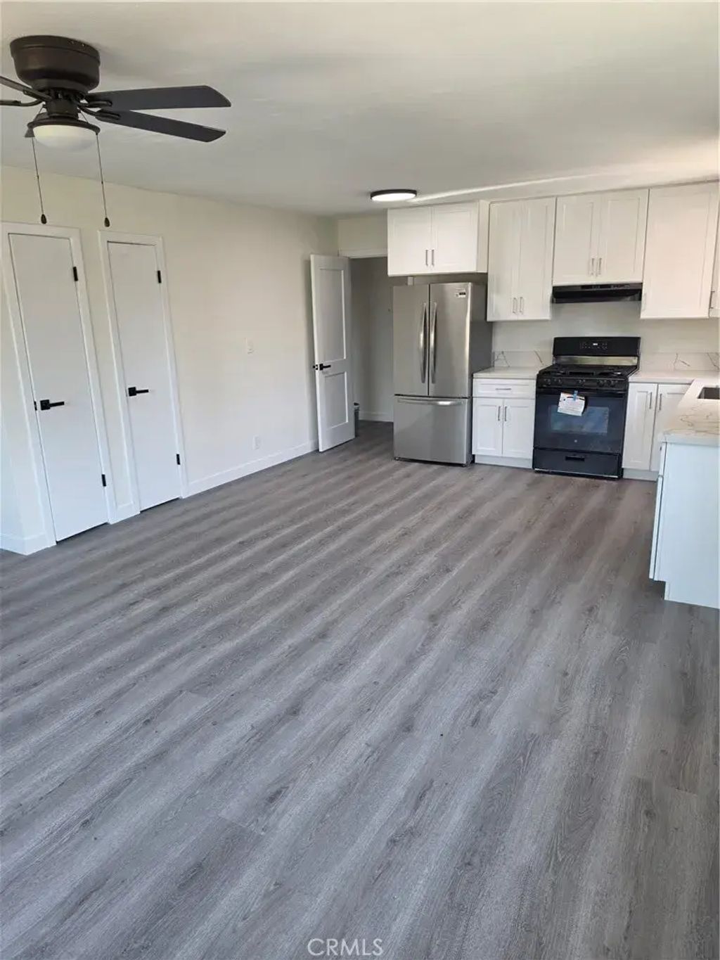 1034 El Camino, Costa Mesa