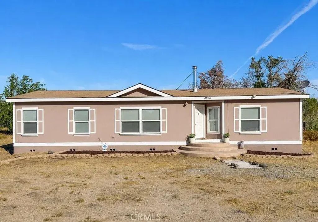 48011 93rd West, Lancaster