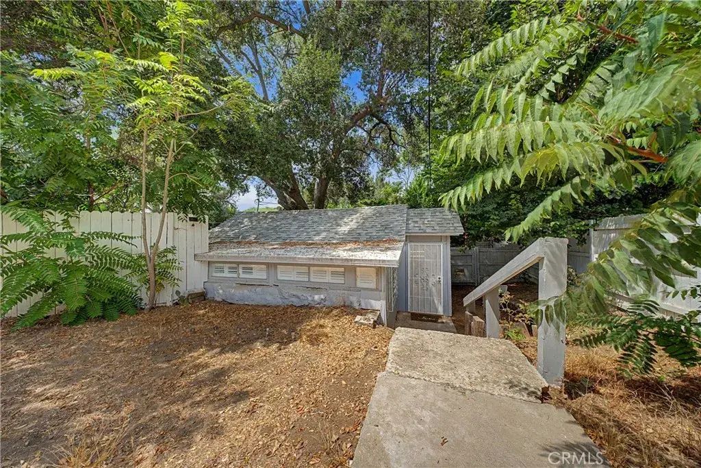 13111 Sierra, Agua Dulce