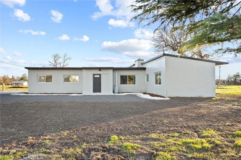 25245 2nd Avenue, Los Molinos