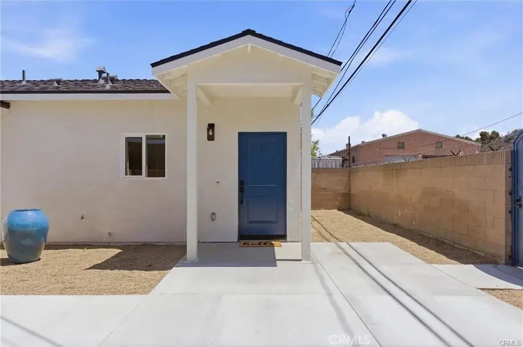 2155 Euclid Avenue B, Long Beach