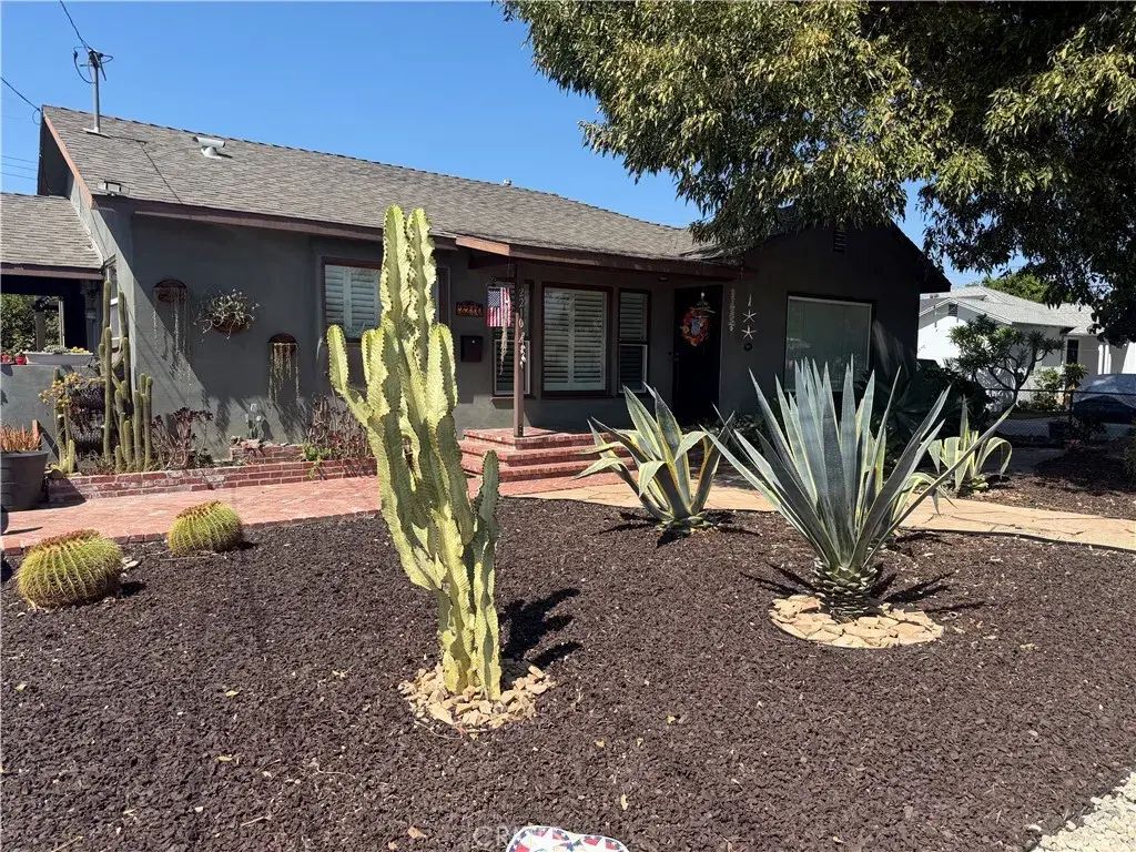 2210 Rockway, West Covina