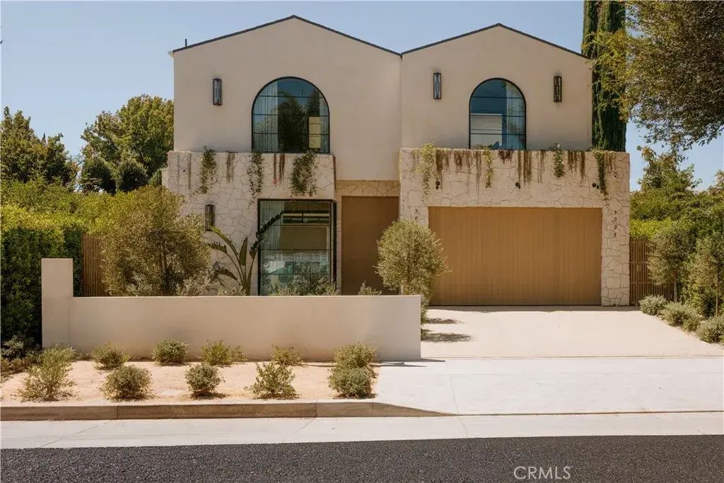 5005 Rubio Avenue, Encino