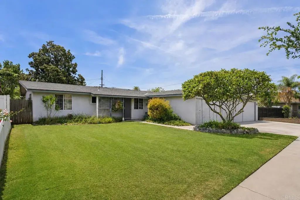 2028 W Maple Avenue, Orange