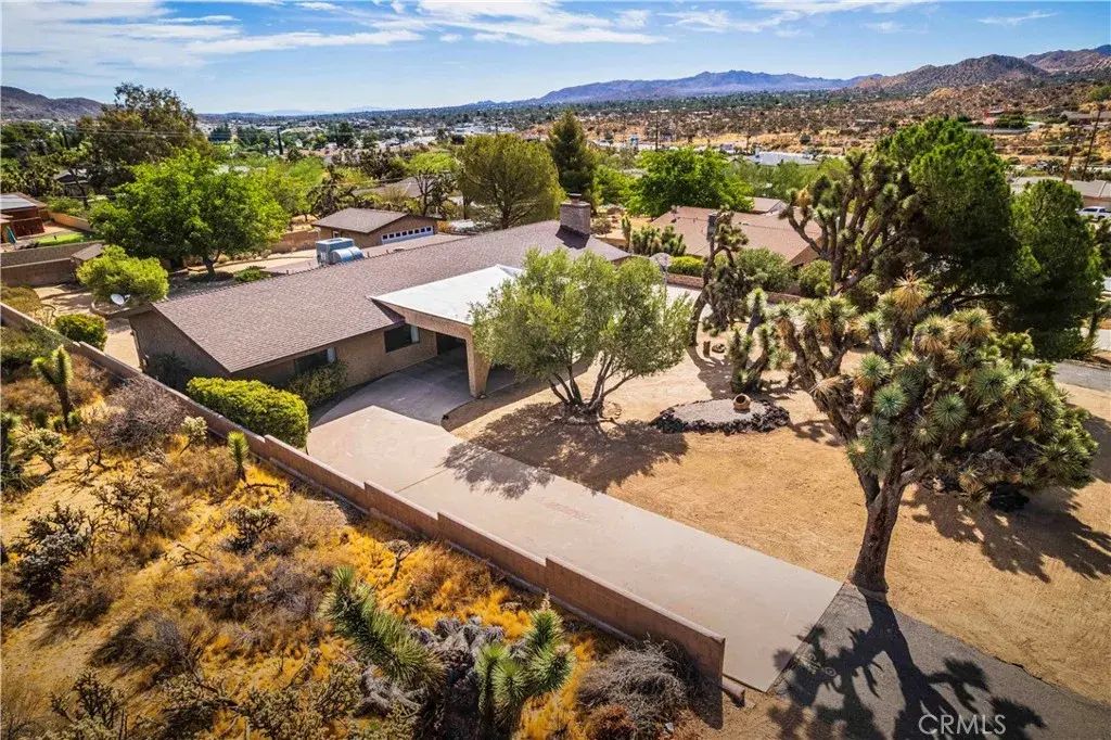 7569 San Remo, Yucca Valley