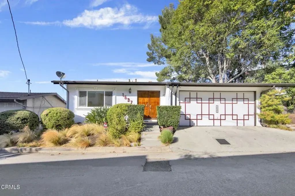 1537 Silverwood Drive, Los Angeles