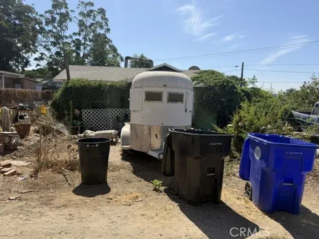 5746 36th Street, Jurupa Valley