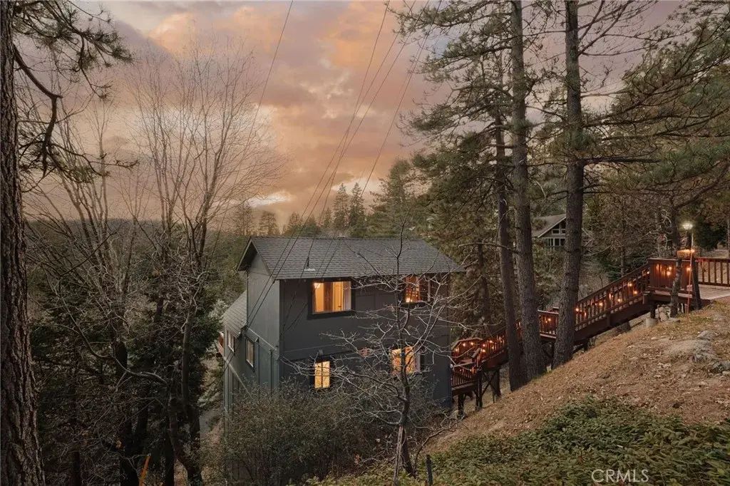 217 Old Toll, Lake Arrowhead