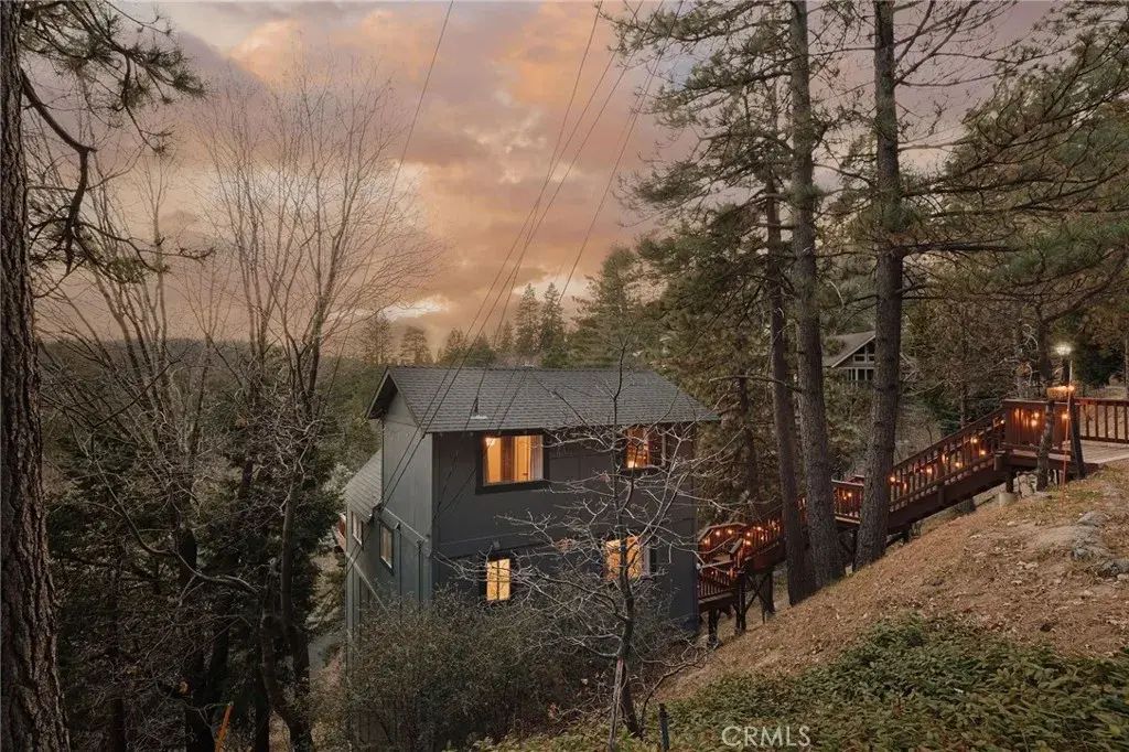 217 Old Toll, Lake Arrowhead