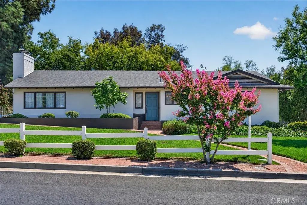 636 E Mariposa, Redlands