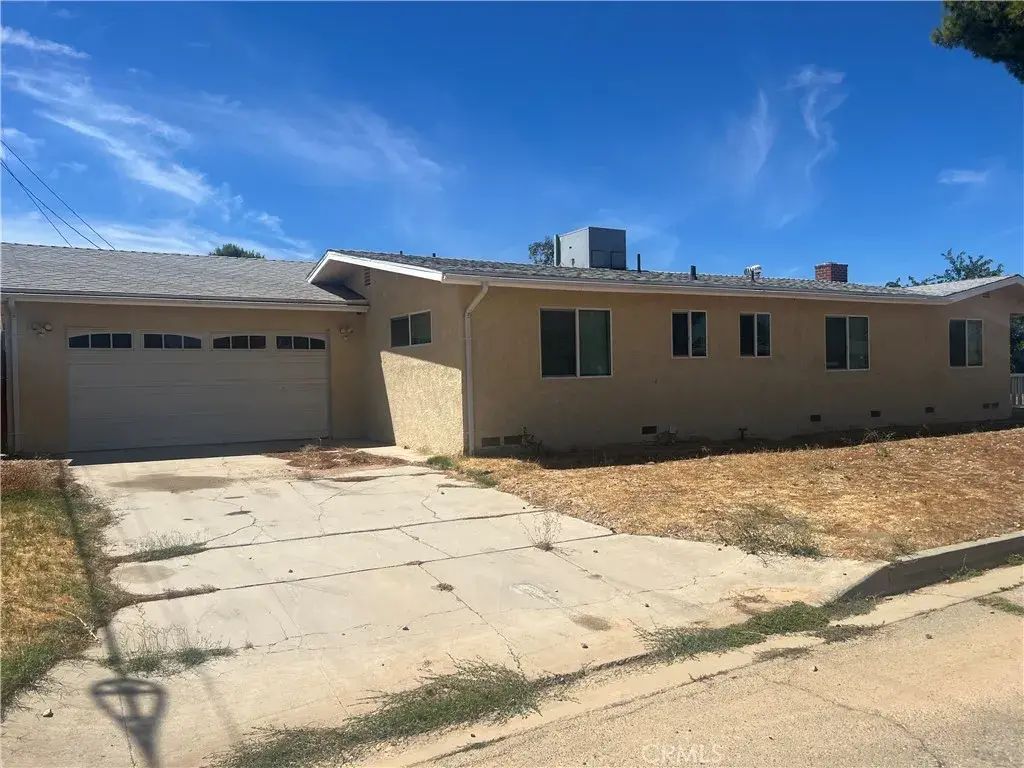 44558 Stanridge Avenue, Lancaster