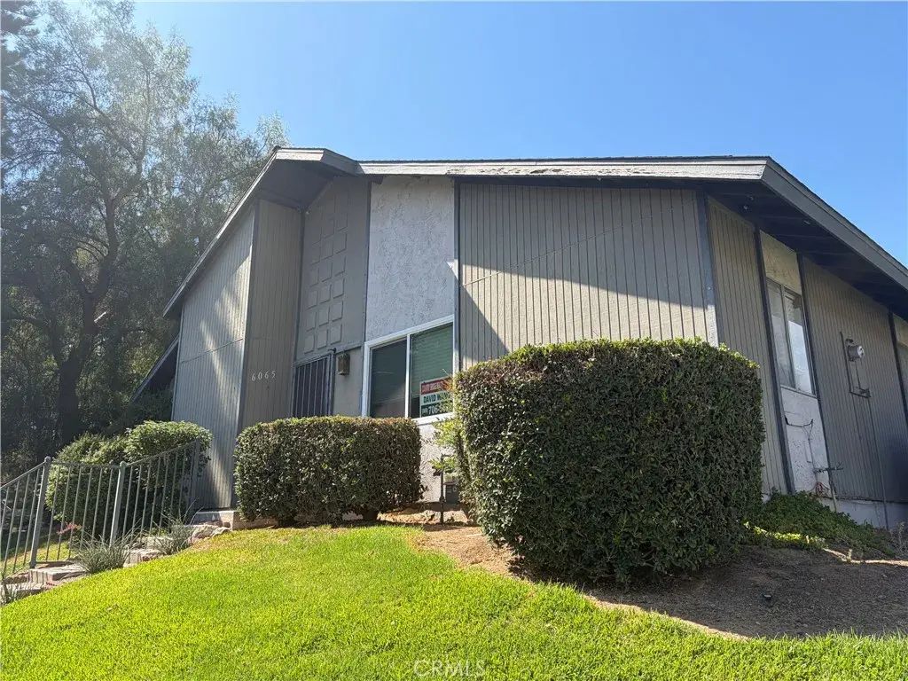 6065 Avenue Juan Diaz, Riverside