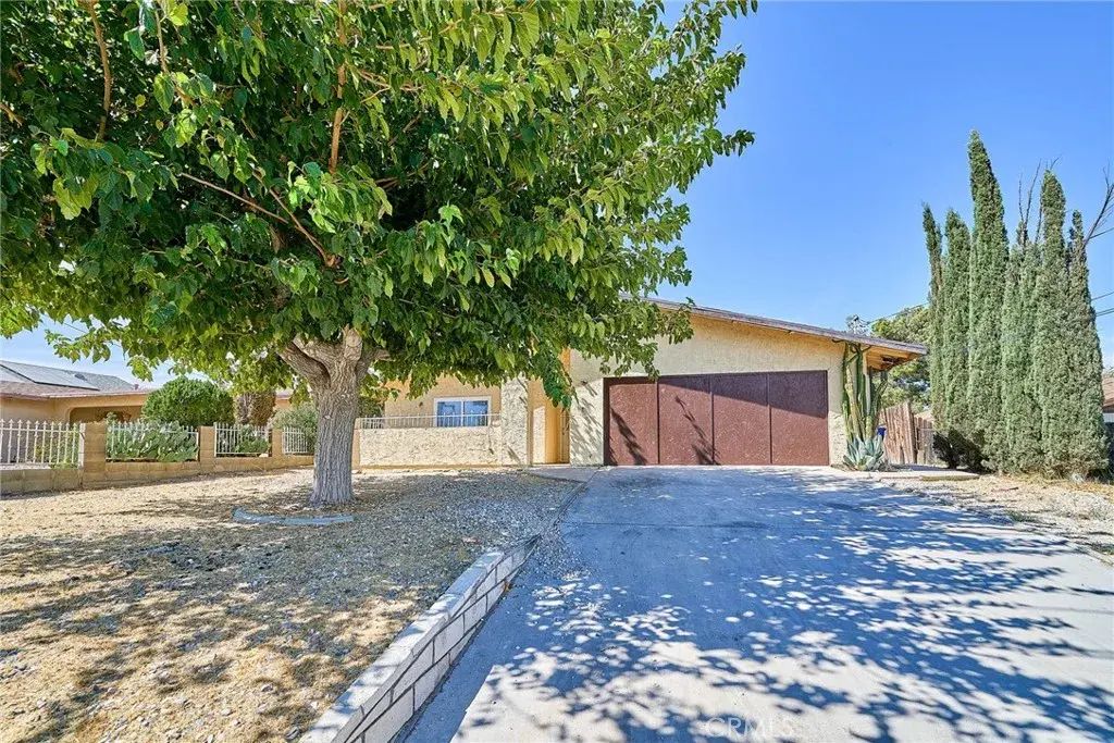 16326 Molino Dr., Victorville